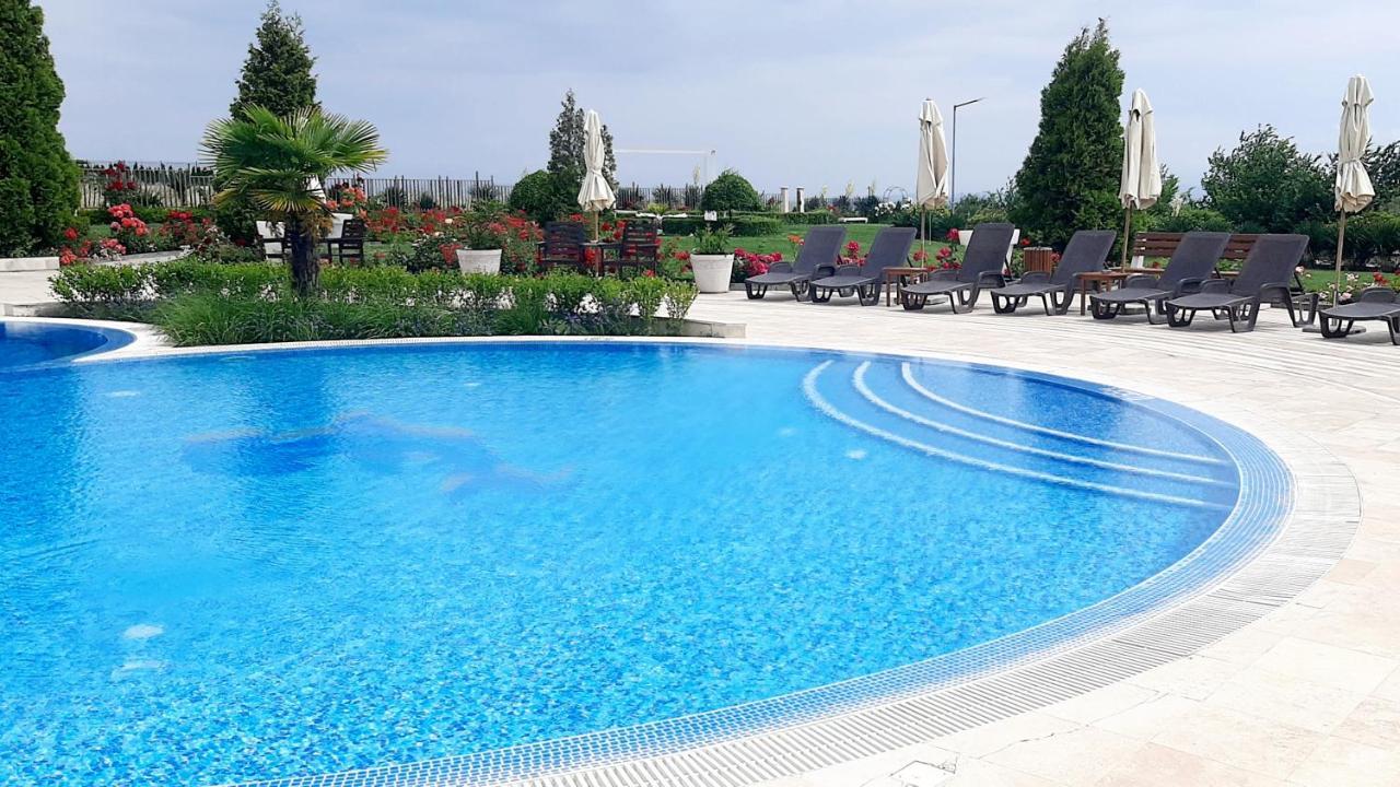Apartments In Diamond Beach Burgas Exterior photo